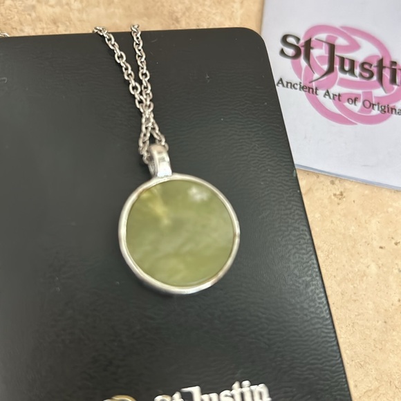 St Justin Celtic Hade Necklace - Picture 3 of 6